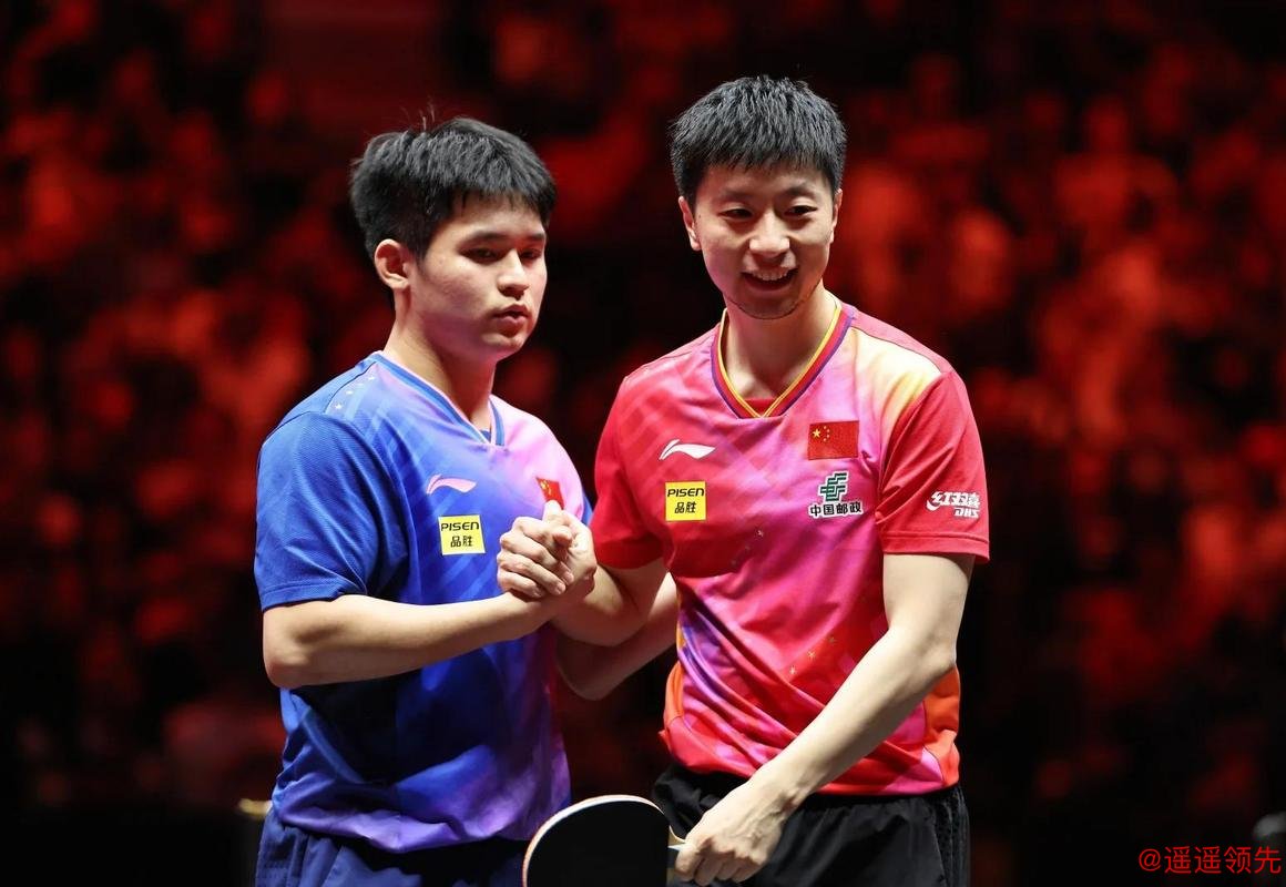 靠硬实力和反手啃下！马斯喀特赛：林诗栋3-2西多连科，晋级男单八强！